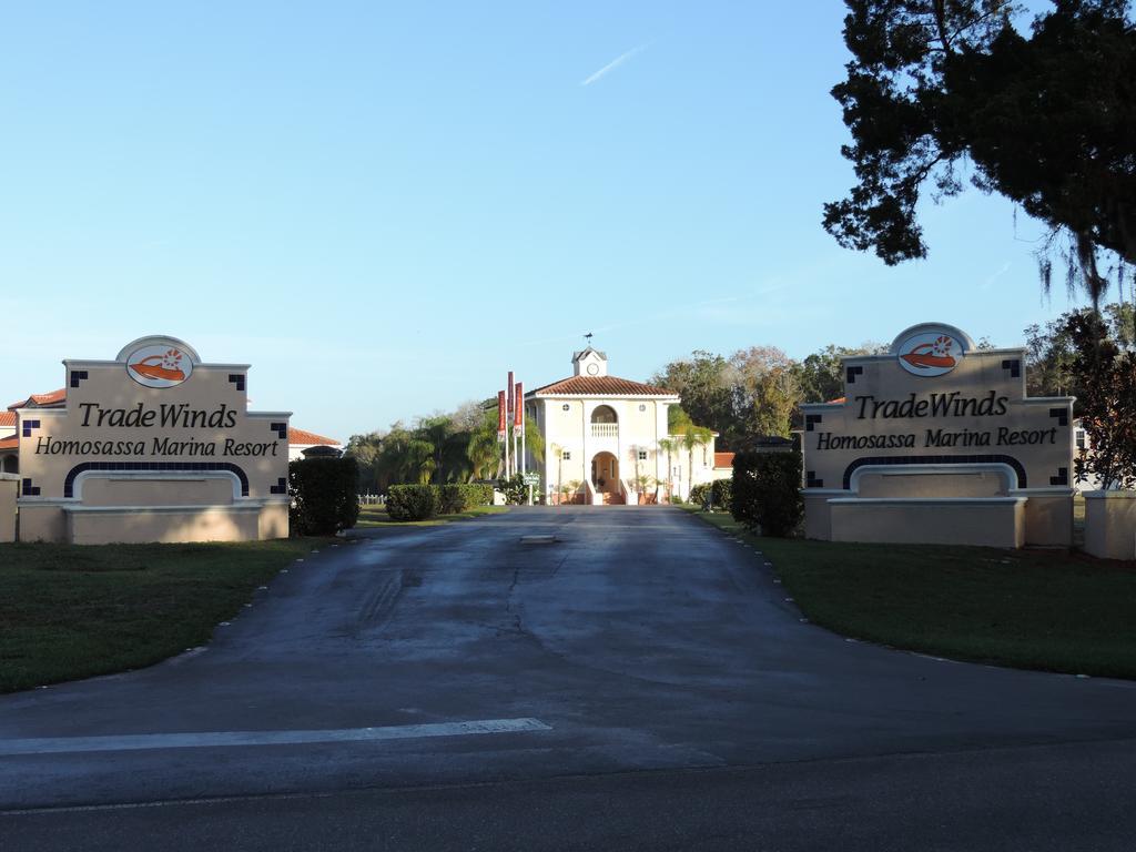 Tradewinds Homosassa Marina Resort Екстериор снимка